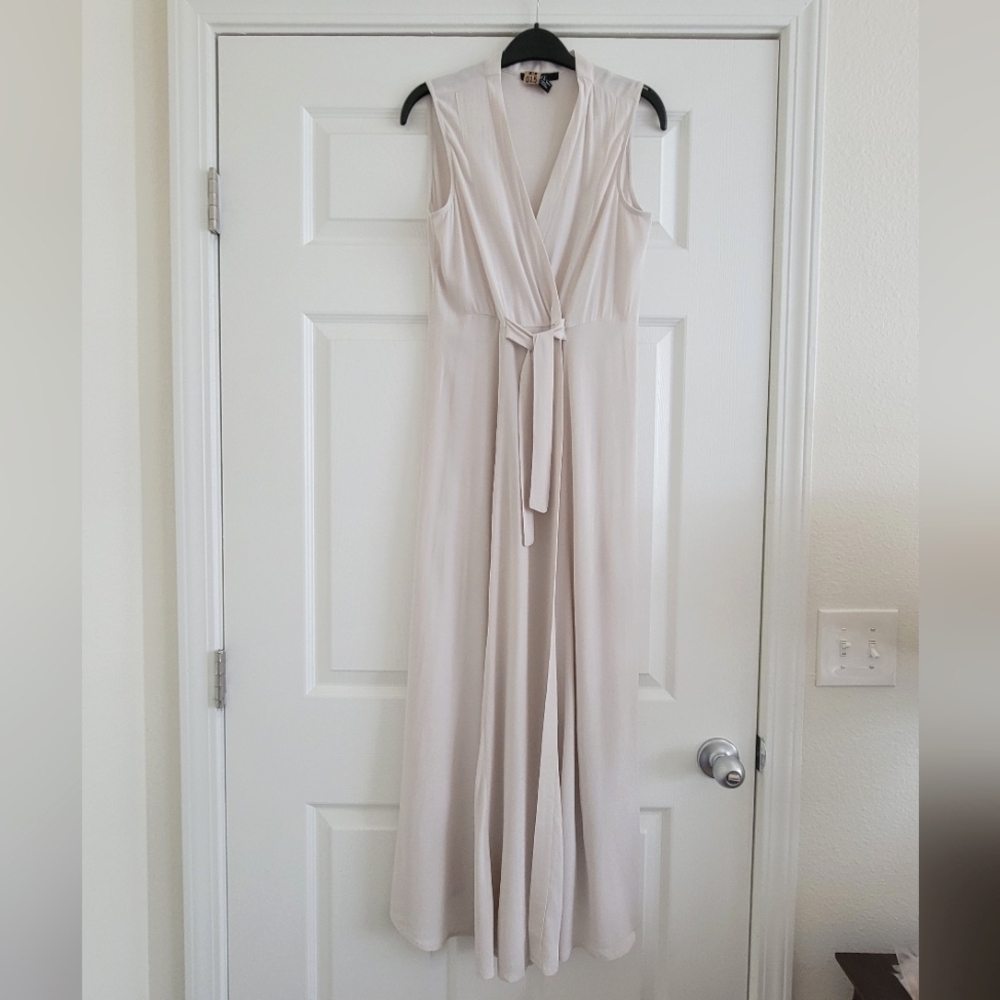 NWOT Cream Sleeveless Maxi Wrap Dress, Size S